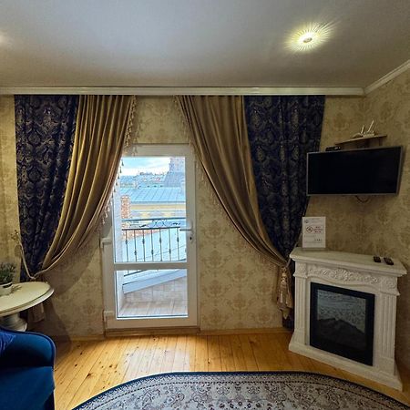 Little Paris Apartment Черновцы Экстерьер фото